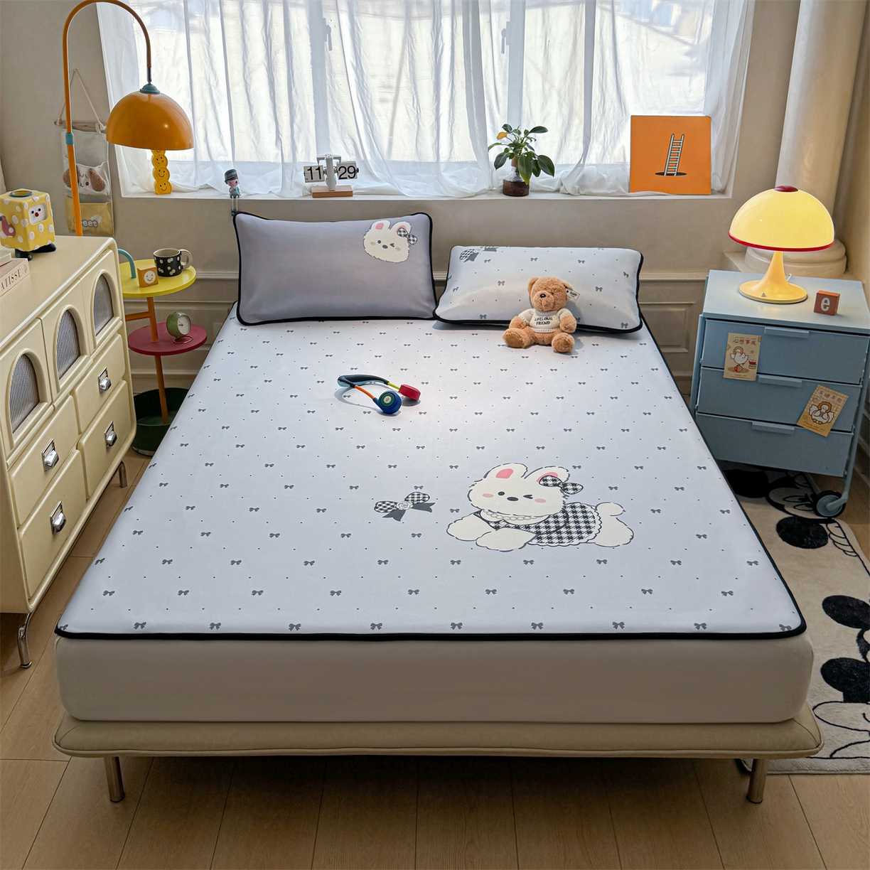 91家纺网 家纺一手货源 找家纺 雯豆家纺 【10A抗菌包检测】2026新款小冰皮卡通大版冰丝软席子凉席三件套凉感平铺款 小冰皮凉席-香香兔