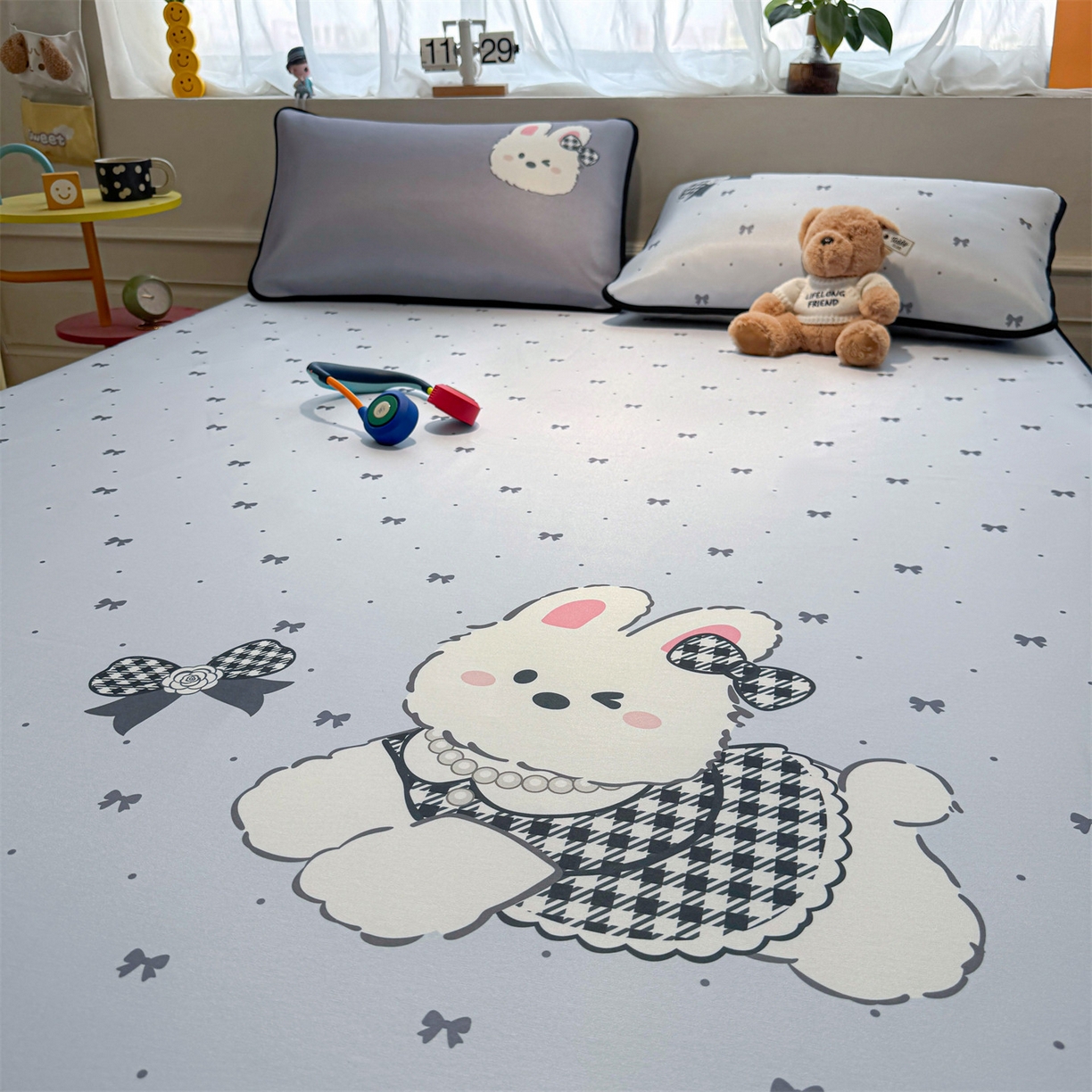 91家纺网 家纺一手货源 找家纺 雯豆家纺 【10A抗菌包检测】2026新款小冰皮卡通大版冰丝软席子凉席三件套凉感平铺款 小冰皮凉席-香香兔