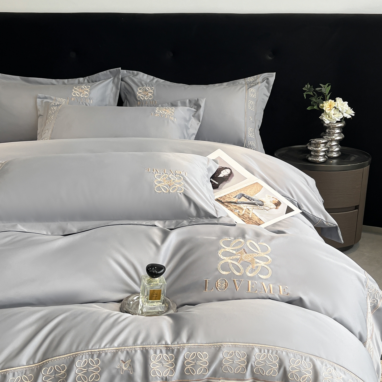 91家纺网 家纺一手货源 找家纺 （总）金牛座家纺 2026新款细斜纹丝质重工刺绣四件套-嘉佰