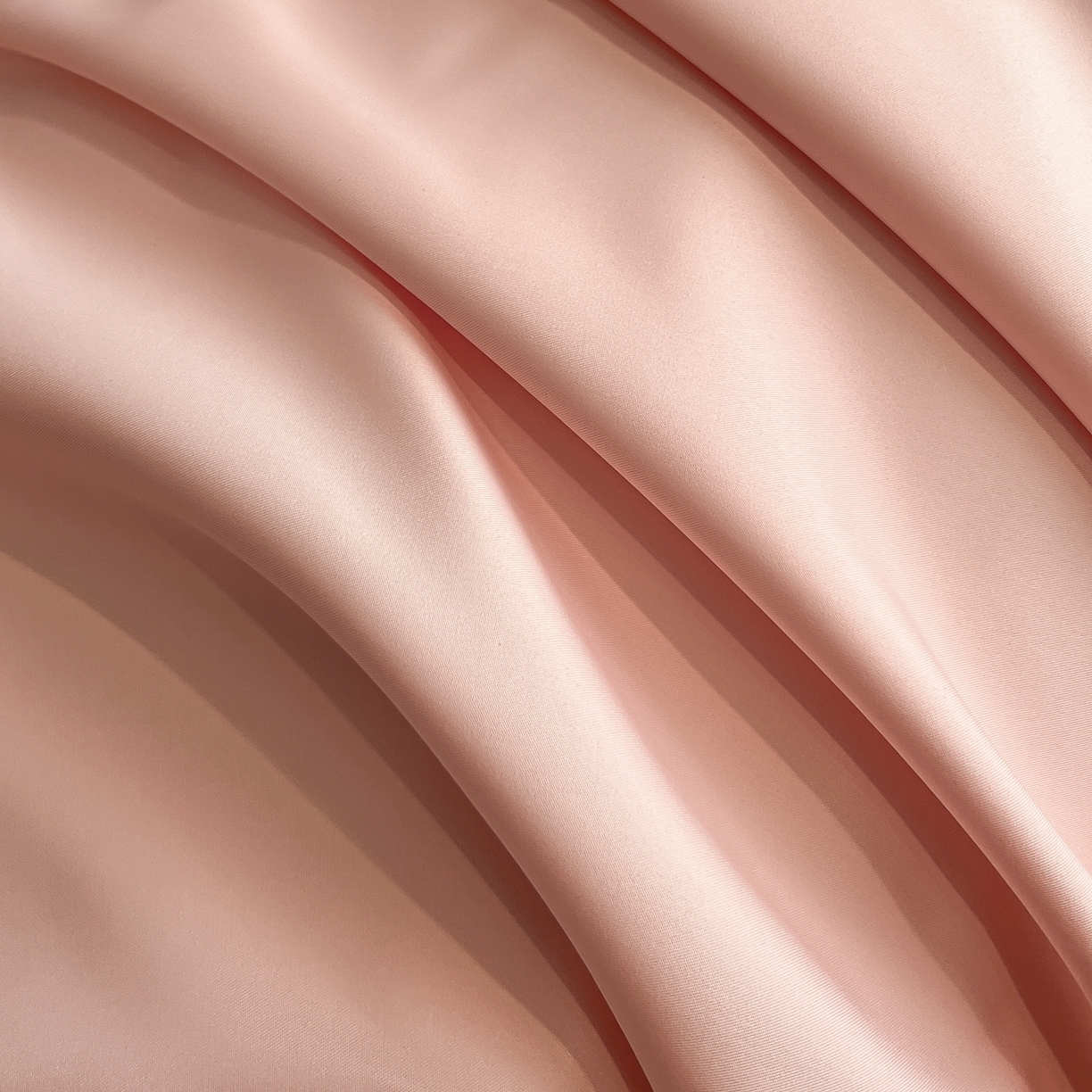 91家纺网 家纺一手货源 找家纺 金牛座家纺 2026新款细斜纹丝质重工刺绣四件套-嘉佰 嘉佰-浅粉