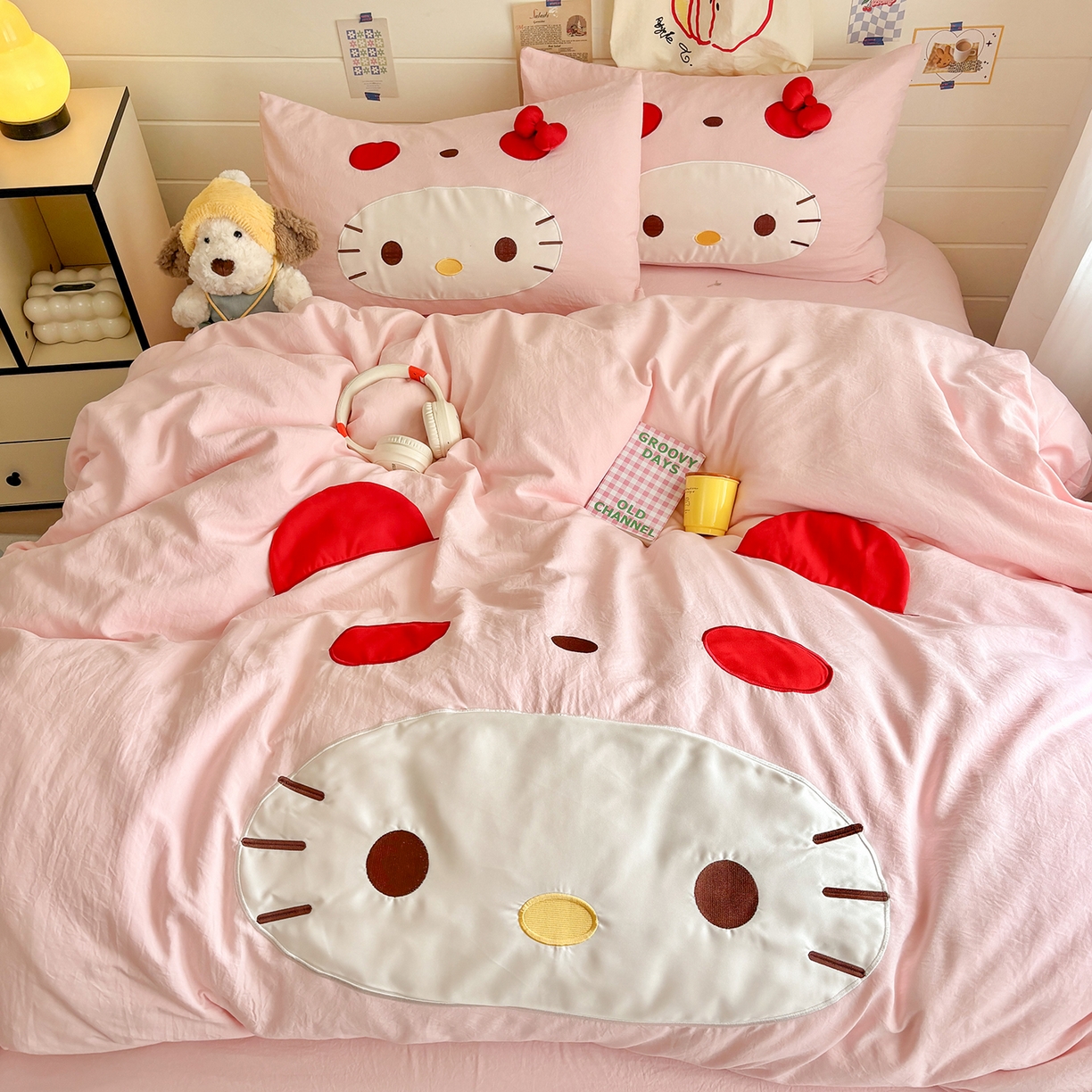 91家纺网 家纺一手货源 找家纺 色鬼布艺高端家居主号 2026新款韩国设计师款仿古棉可爱毛巾绣四件套 萌萌猫咪-粉