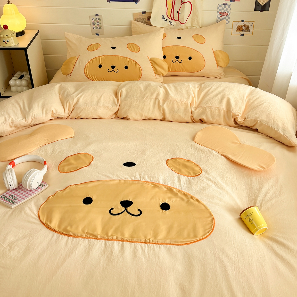 91家纺网 家纺一手货源 找家纺 色鬼布艺高端家居主号 2026新款韩国设计师款仿古棉可爱毛巾绣四件套 快乐狗狗-黄