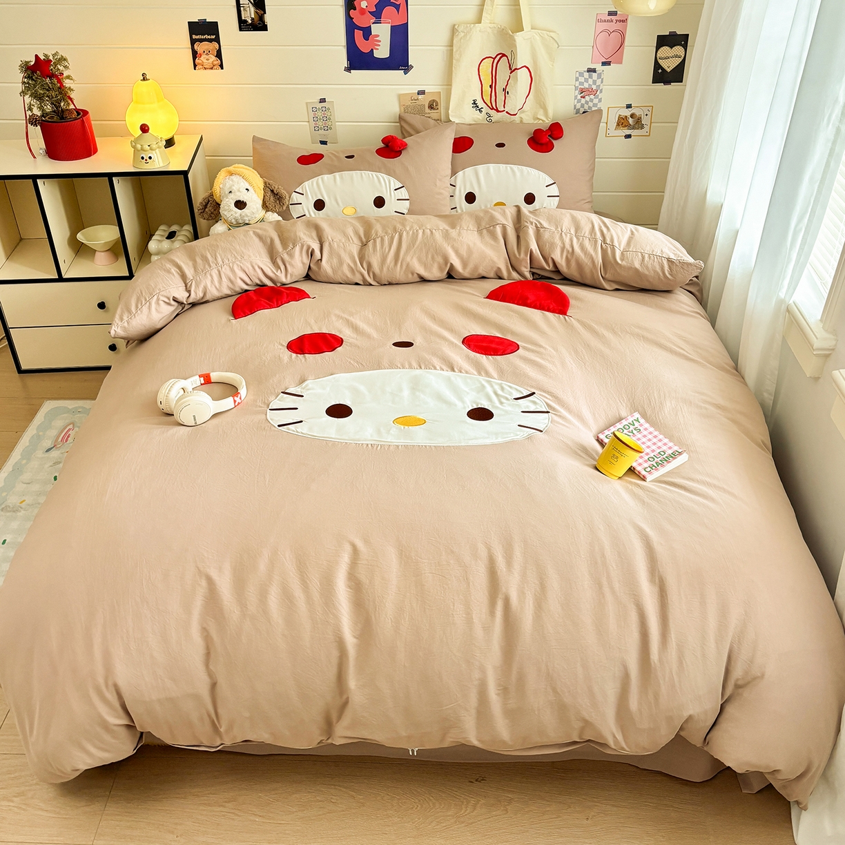 91家纺网 家纺一手货源 找家纺 色鬼布艺高端家居主号 2026新款韩国设计师款仿古棉可爱毛巾绣四件套 萌萌猫咪-驼