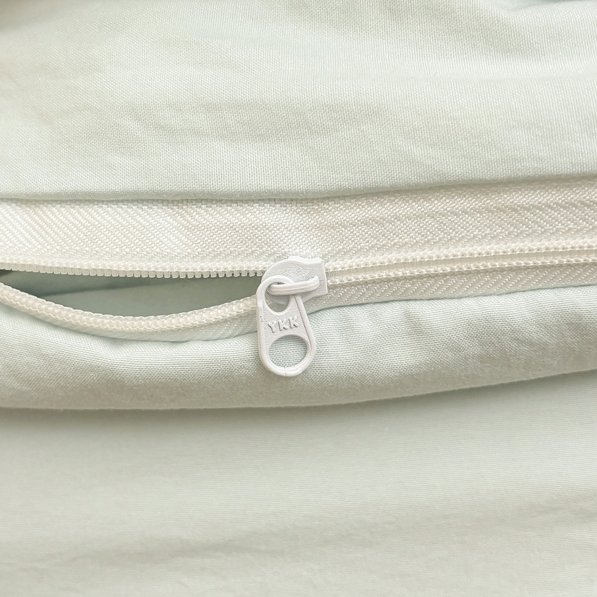 91家纺网 家纺一手货源 找家纺 色鬼布艺高端家居主号 2026新款韩国设计师款仿古棉可爱毛巾绣四件套 快乐狗狗-蓝