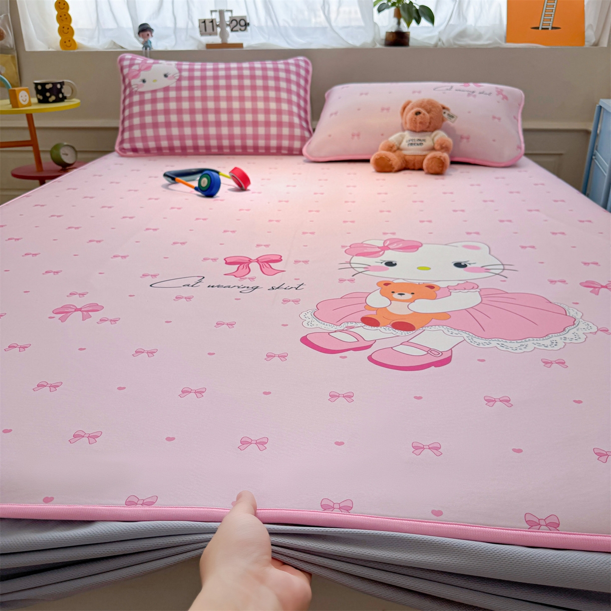 91家纺网 家纺一手货源 找家纺 雯豆家纺 【10A抗菌包检测】2026新款小冰皮床笠大版卡通床笠夏季凉感床笠软席子 小冰皮床笠-淑女猫