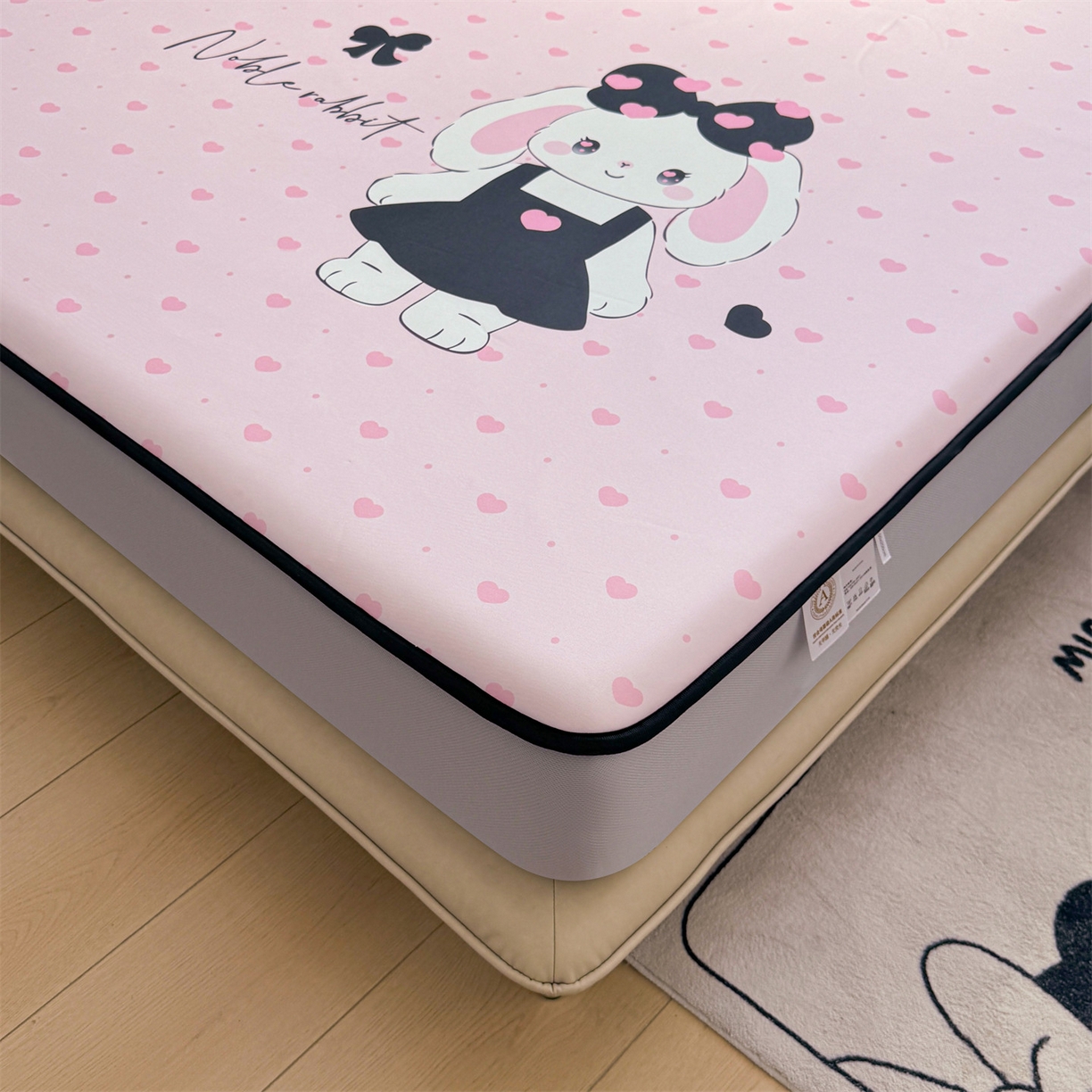 91家纺网 家纺一手货源 找家纺 雯豆家纺 【10A抗菌包检测】2026新款小冰皮床笠大版卡通床笠夏季凉感床笠软席子 小冰皮床笠-安妮兔