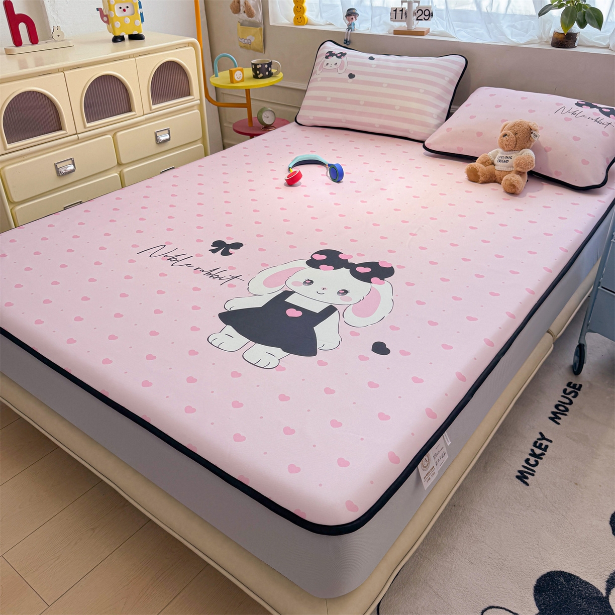 91家纺网 家纺一手货源 找家纺 雯豆家纺 【10A抗菌包检测】2026新款小冰皮床笠大版卡通床笠夏季凉感床笠软席子 小冰皮床笠-安妮兔