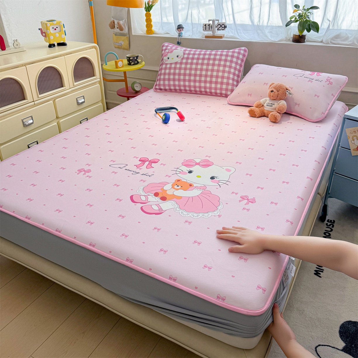 91家纺网 家纺一手货源 找家纺 雯豆家纺 【10A抗菌包检测】2026新款小冰皮床笠大版卡通床笠夏季凉感床笠软席子 小冰皮床笠-淑女猫