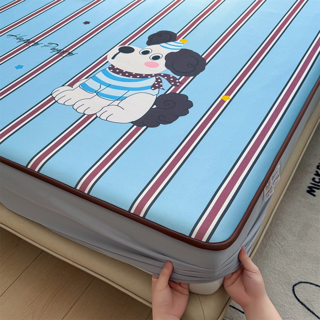 91家纺网 家纺一手货源 找家纺 雯豆家纺 【10A抗菌包检测】2026新款小冰皮床笠大版卡通床笠夏季凉感床笠软席子 小冰皮床笠-布鲁斯