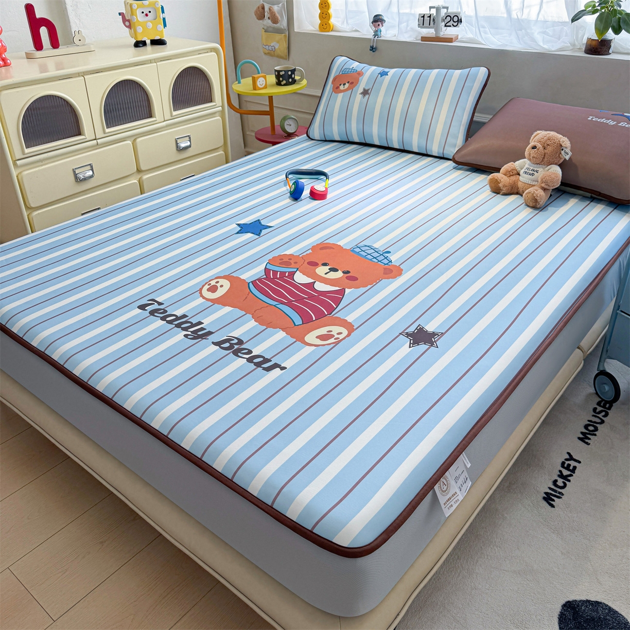 91家纺网 家纺一手货源 找家纺 雯豆家纺 【10A抗菌包检测】2026新款小冰皮床笠大版卡通床笠夏季凉感床笠软席子 小冰皮床笠-泰迪熊