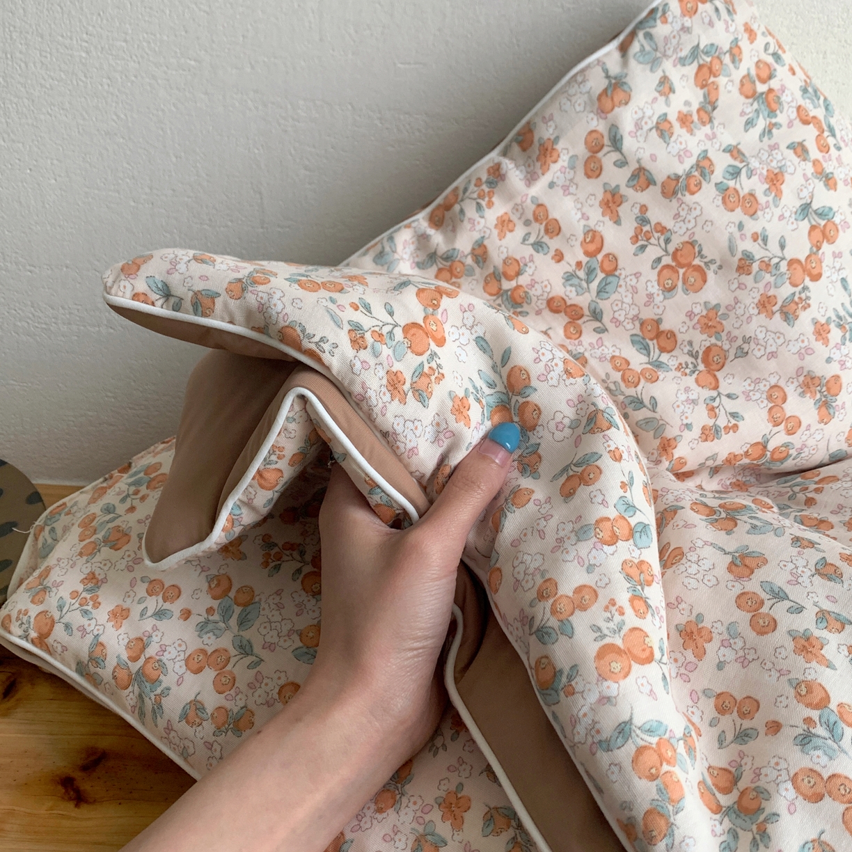 91家纺网 家纺一手货源 找家纺 桃喜 2026新款冰纱夏被夏凉被空调被 柿柿如意