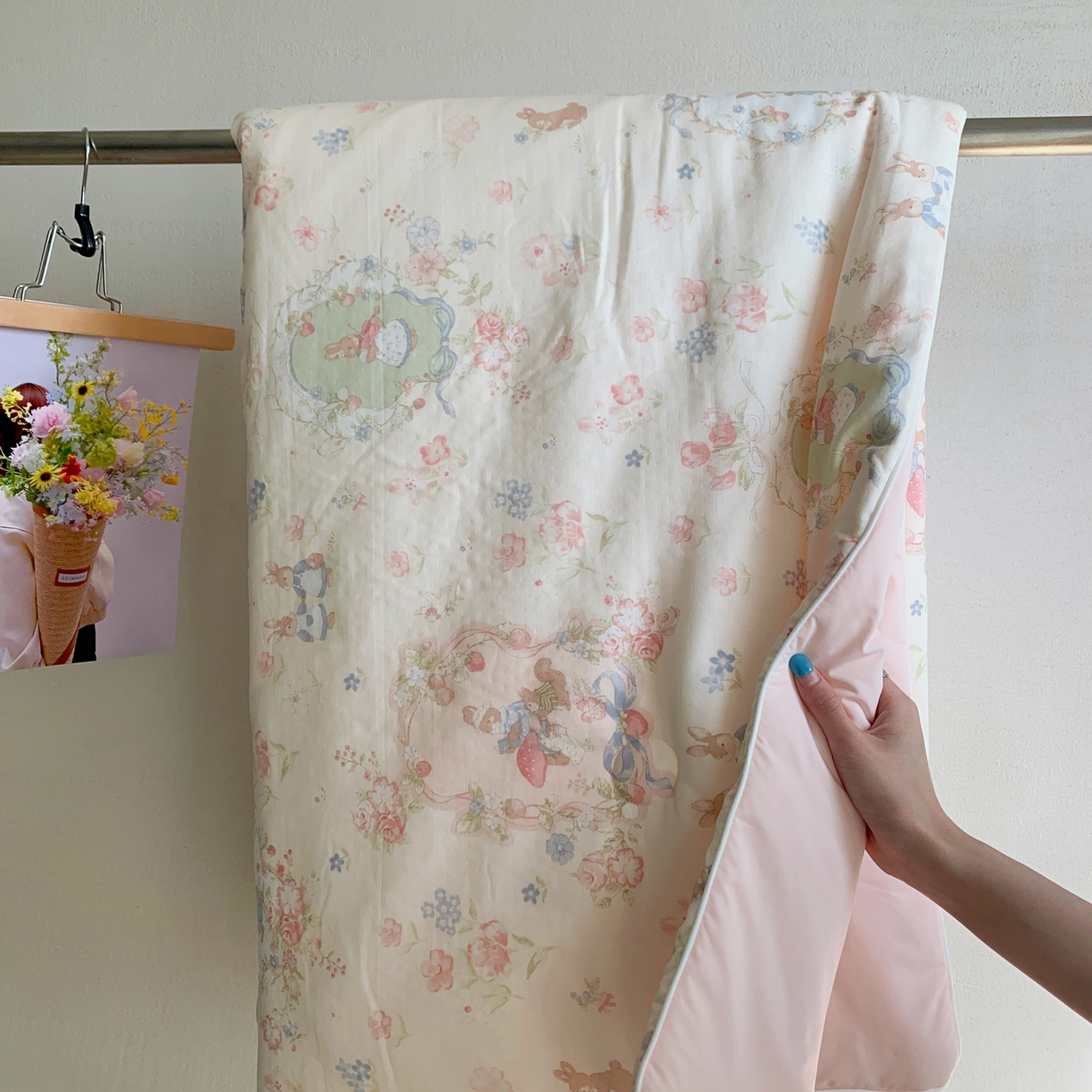 91家纺网 家纺一手货源 找家纺 桃喜 2026新款冰纱夏被夏凉被空调被 爱丽丝