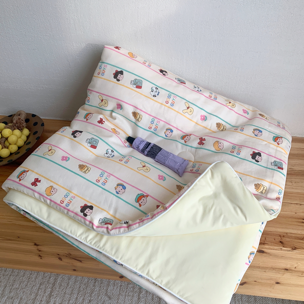 91家纺网 家纺一手货源 找家纺 桃喜 2026新款冰纱夏被夏凉被空调被 彩条小伙伴