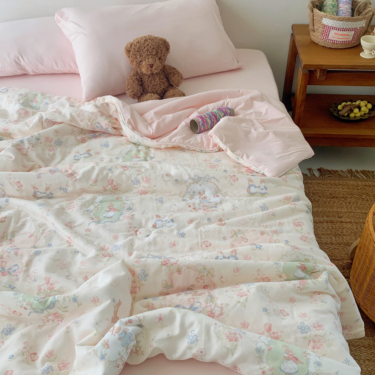 91家纺网 家纺一手货源 找家纺 桃喜 2026新款冰纱夏被夏凉被空调被 爱丽丝