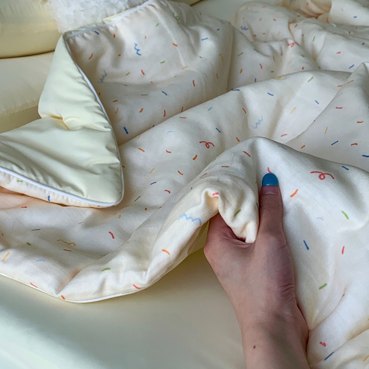 91家纺网 家纺一手货源 找家纺 桃喜 2026新款冰纱夏被夏凉被空调被 奶油派