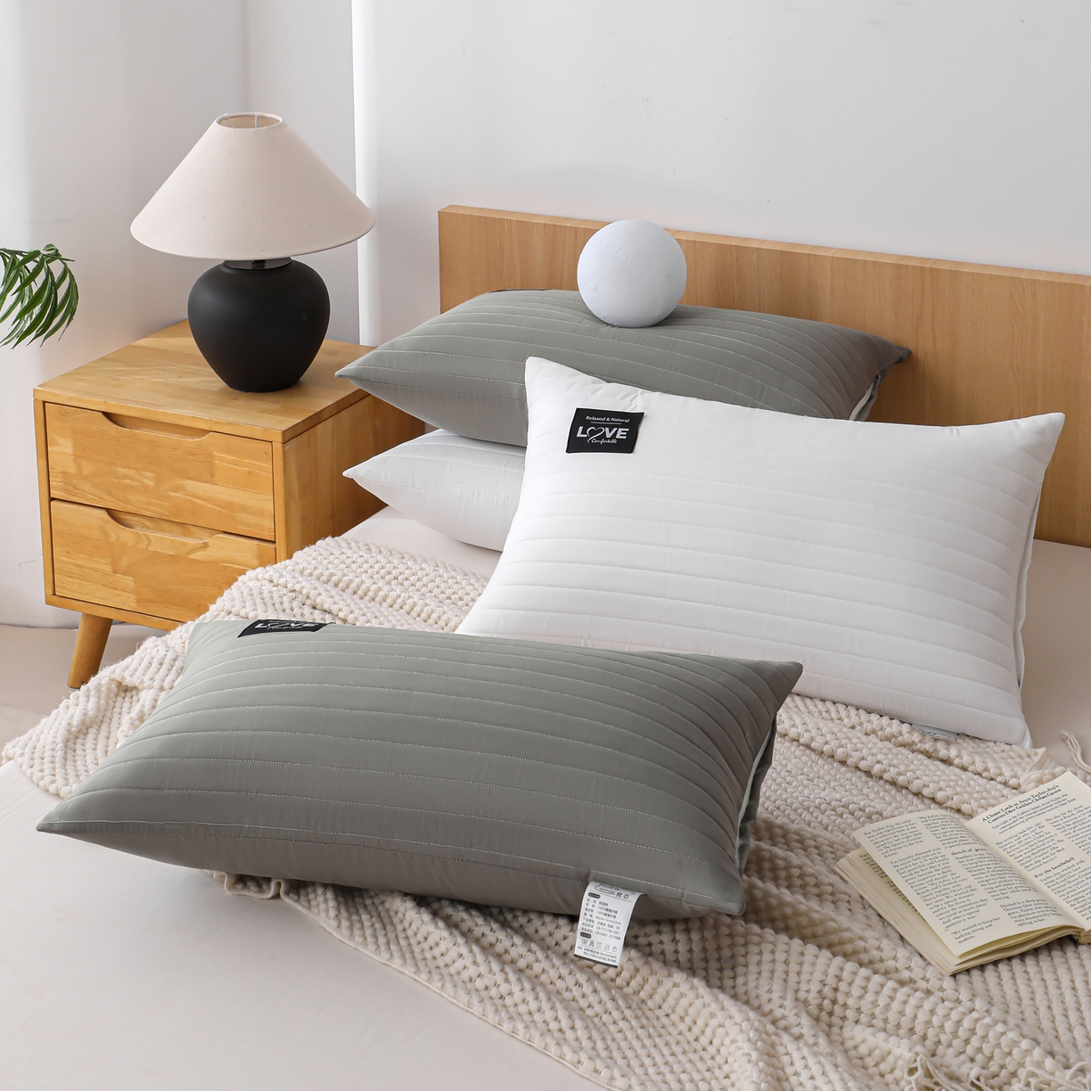 91家纺网 家纺一手货源 找家纺 （总）仁宇枕业 2026新款新品出口外贸经典love特价跑量款就是舒适羽丝绒枕头枕芯