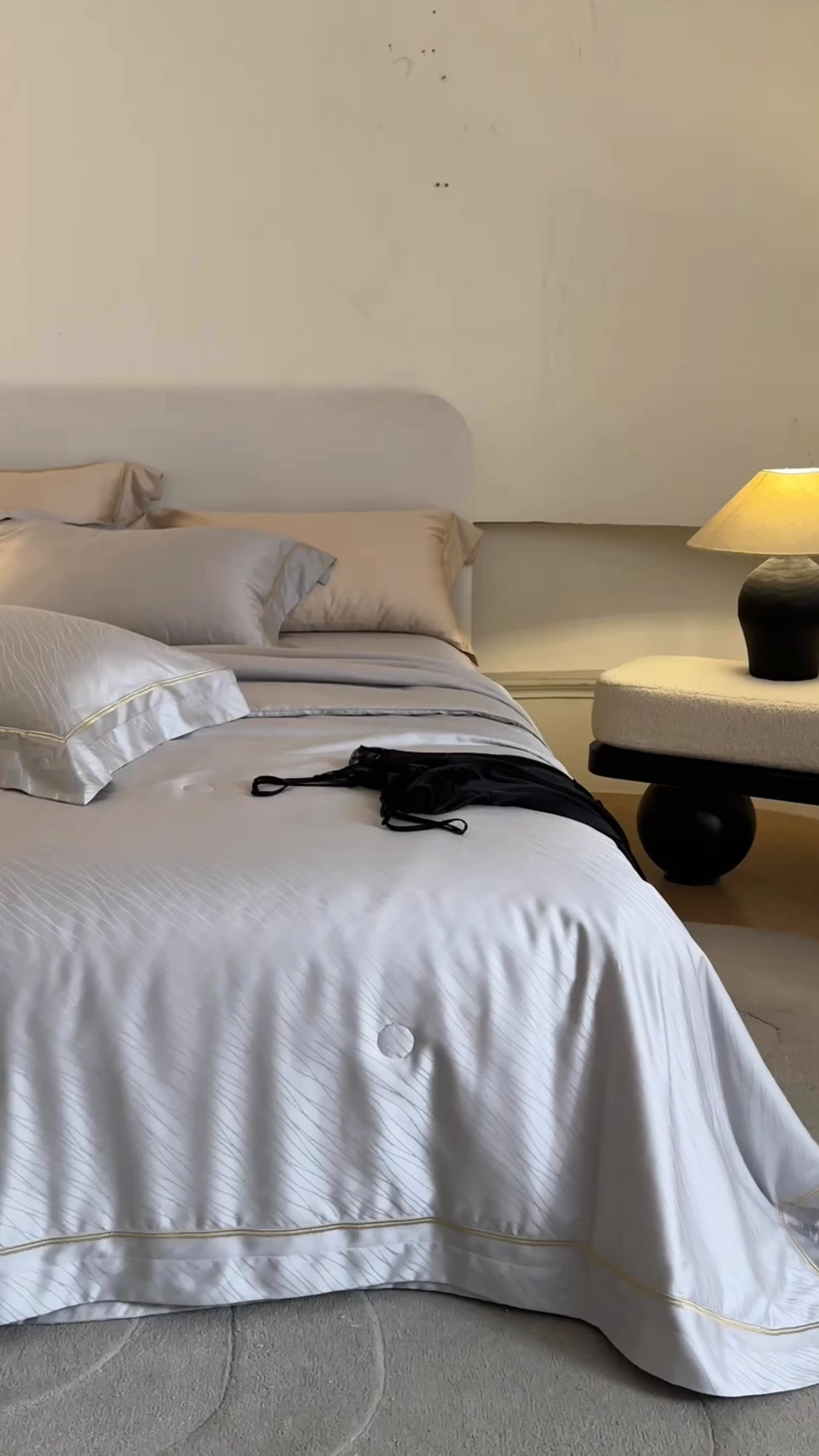 91家纺网 家纺一手货源 找家纺 淼铭家纺 2026新款天丝棉提花床盖夏被夏凉被空调被四件套-半夏系列 半夏-灰色