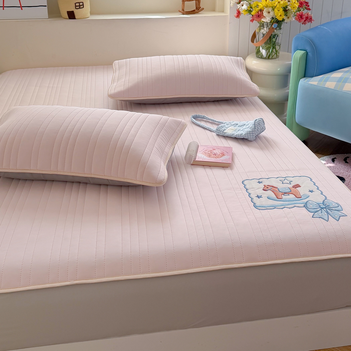 91家纺网 家纺一手货源 找家纺 （总）TT.one 塔塔家居 2026新款A类夏日裸感凉感夏凉垫--小马系列