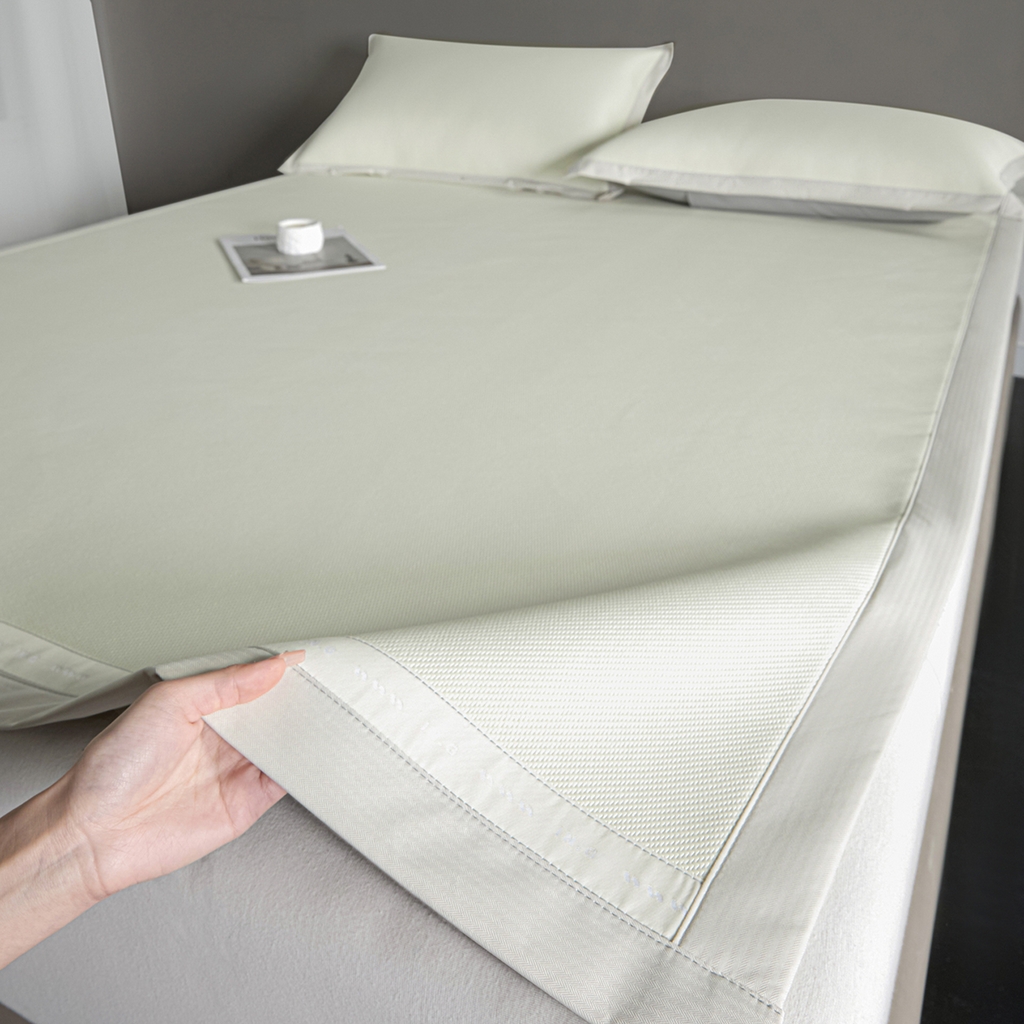 91家纺网 家纺一手货源 找家纺 印季家纺 2026新款可水洗织带款凉感冰藤软席 米黄