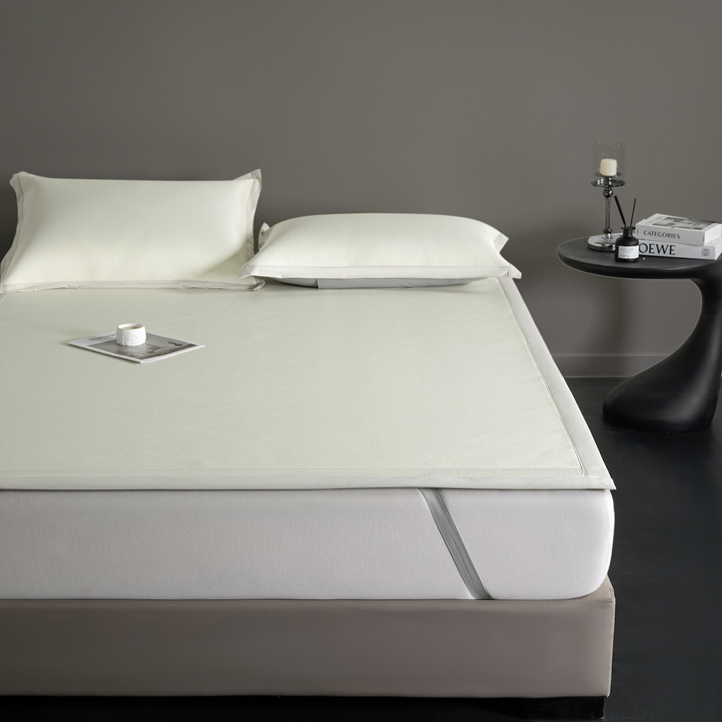 91家纺网 家纺一手货源 找家纺 印季家纺 2026新款可水洗织带款凉感冰藤软席 米黄