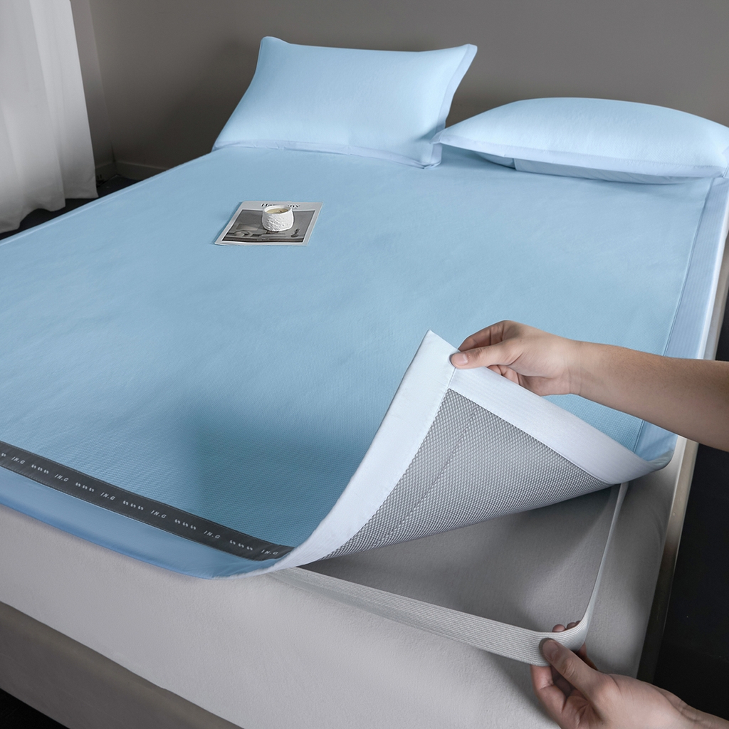 91家纺网 家纺一手货源 找家纺 印季家纺 2026新款可水洗织带款凉感冰藤软席 天蓝