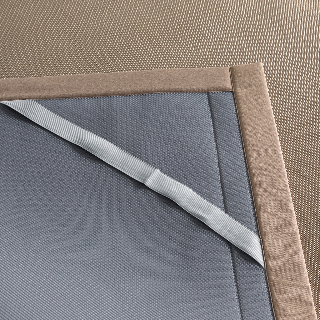 91家纺网 家纺一手货源 找家纺 印季家纺 2026新款可水洗织带款凉感冰藤软席 金咖