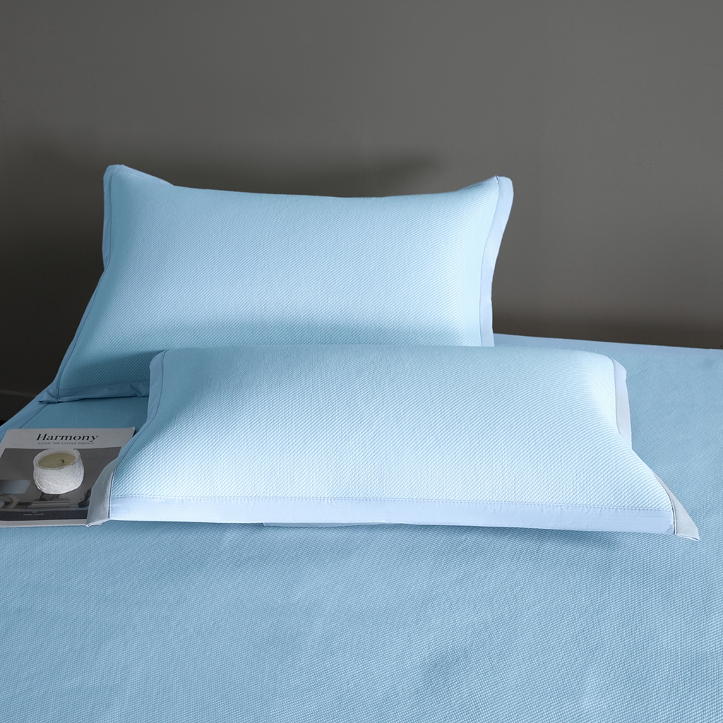 91家纺网 家纺一手货源 找家纺 印季家纺 2026新款可水洗织带款凉感冰藤软席 天蓝