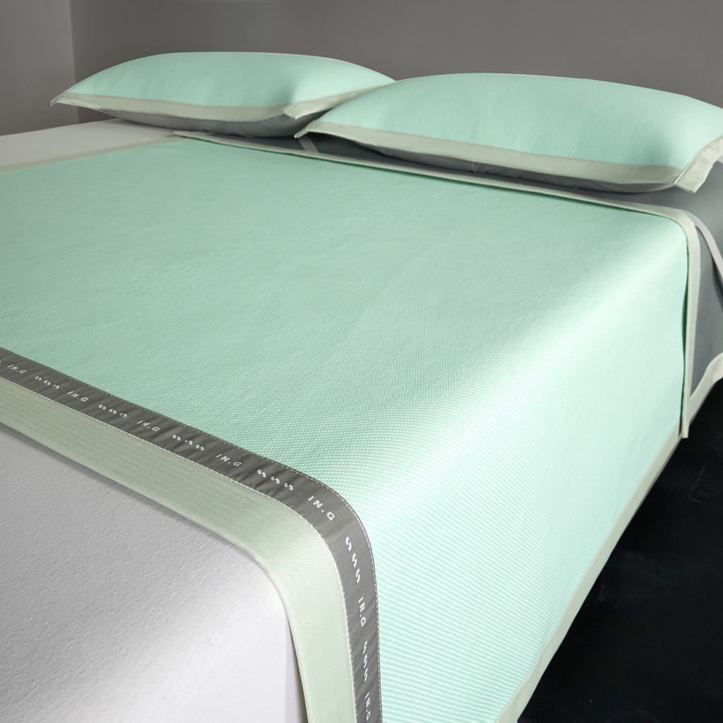 91家纺网 家纺一手货源 找家纺 印季家纺 2026新款可水洗织带款凉感冰藤软席 水绿