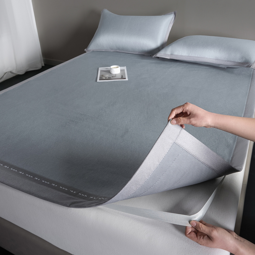 91家纺网 家纺一手货源 找家纺 印季家纺 2026新款可水洗织带款凉感冰藤软席 深灰