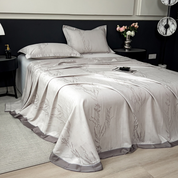 91家纺网 家纺一手货源 找家纺 印季家纺 2026新款色织提花100%竹纤维床单凉席 芷梵-银灰凋