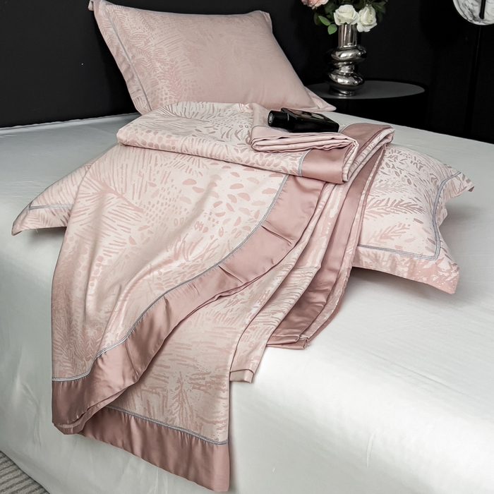 91家纺网 家纺一手货源 找家纺 印季家纺 2026新款色织提花100%竹纤维床单凉席 素叶浅吟-皮粉柔