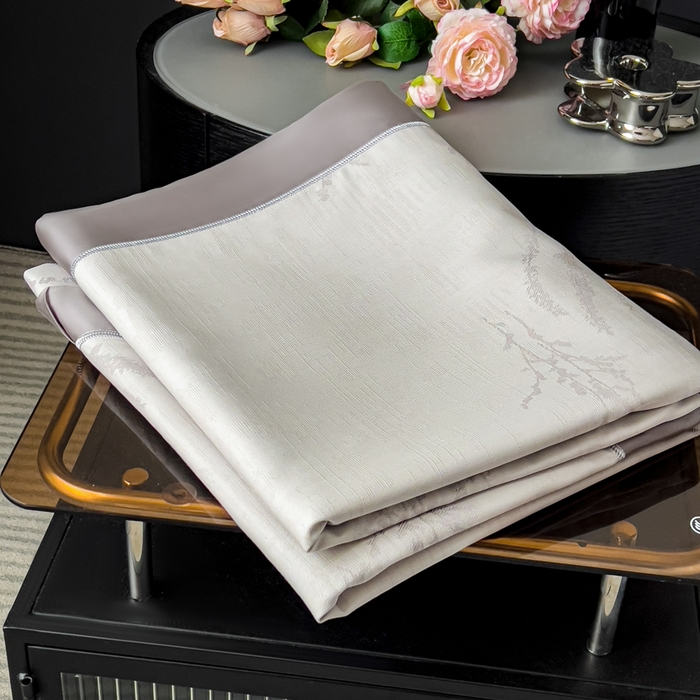 91家纺网 家纺一手货源 找家纺 印季家纺 2026新款色织提花100%竹纤维床单凉席 芷梵-银灰凋