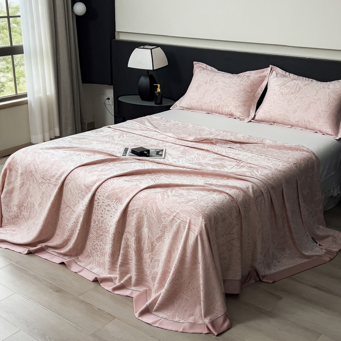 91家纺网 家纺一手货源 找家纺 印季家纺 2026新款色织提花100%竹纤维床单凉席 素叶浅吟-皮粉柔