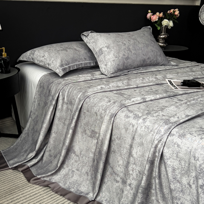 91家纺网 家纺一手货源 找家纺 印季家纺 2026新款色织提花100%竹纤维床单凉席 雾梦-乌云灰