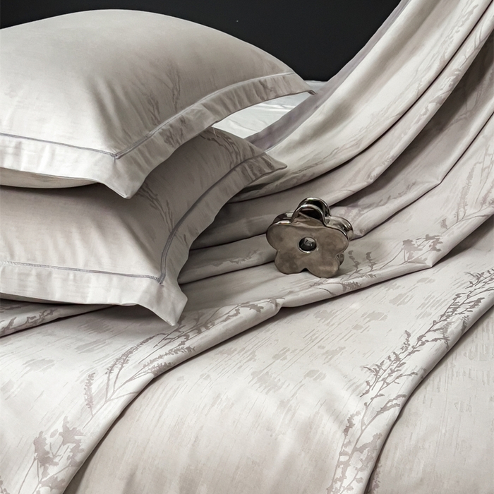 91家纺网 家纺一手货源 找家纺 印季家纺 2026新款色织提花100%竹纤维床单凉席 芷梵-银灰凋