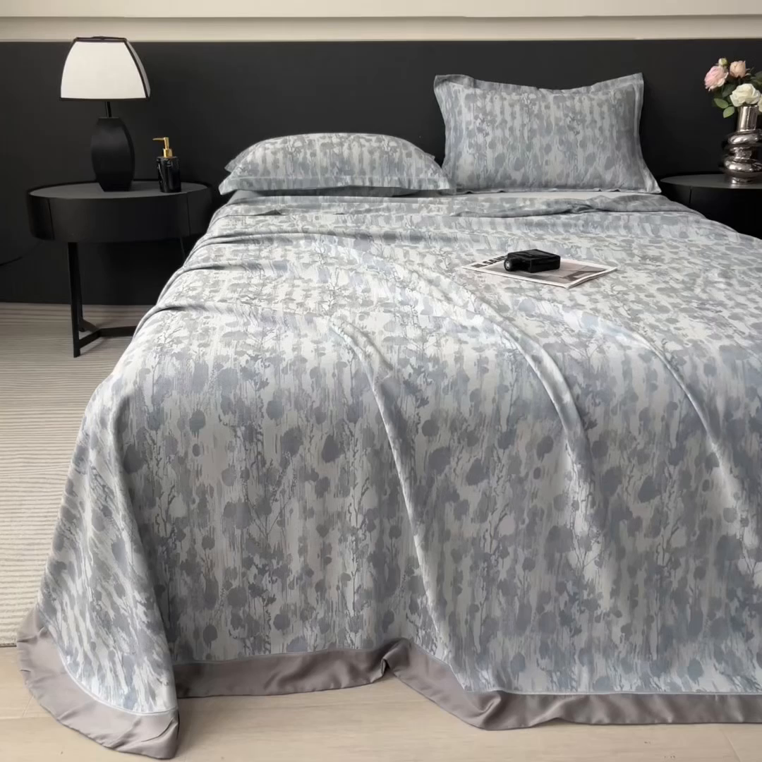 91家纺网 家纺一手货源 找家纺 印季家纺 2026新款色织提花100%竹纤维床单凉席 芷梵秋影-蓝