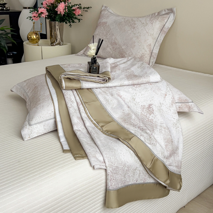 91家纺网 家纺一手货源 找家纺 印季家纺 2026新款数码印花竹纤维+莱赛尔床单凉席 情愫-米