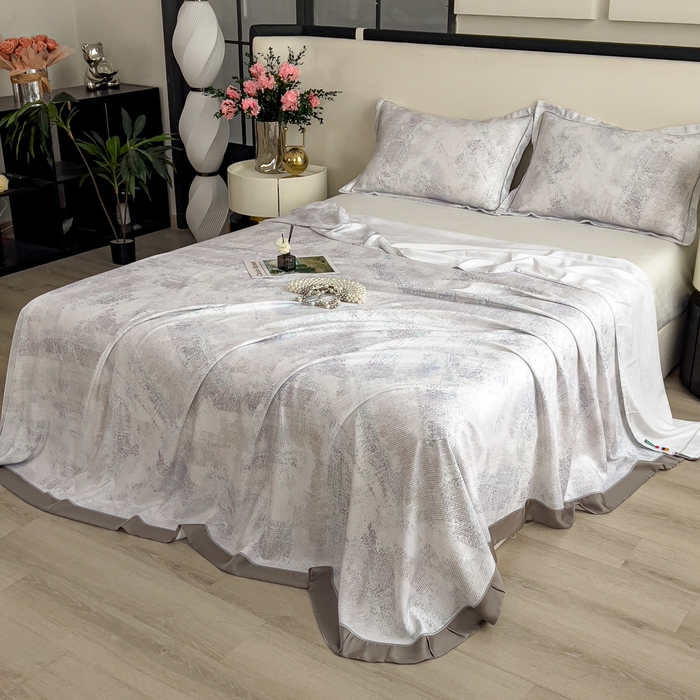 91家纺网 家纺一手货源 找家纺 印季家纺 2026新款数码印花竹纤维+莱赛尔床单凉席 情愫-灰