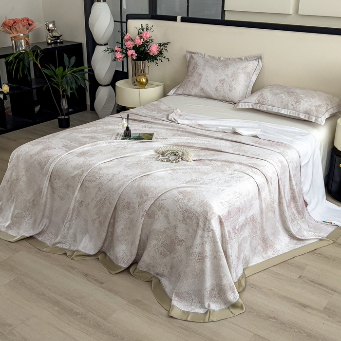 91家纺网 家纺一手货源 找家纺 印季家纺 2026新款数码印花竹纤维+莱赛尔床单凉席 情愫-米