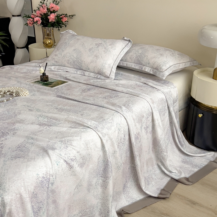 91家纺网 家纺一手货源 找家纺 印季家纺 2026新款数码印花竹纤维+莱赛尔床单凉席 情愫-灰