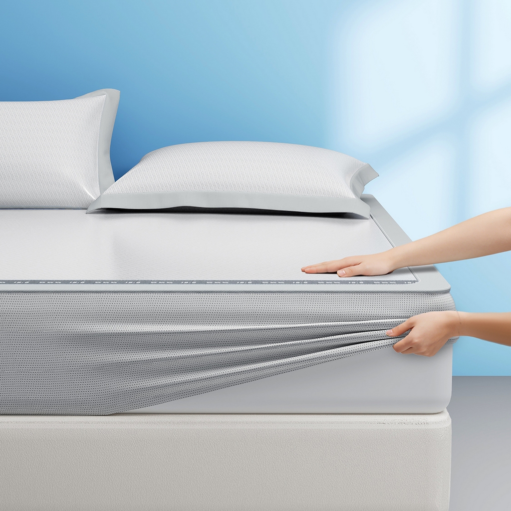 91家纺网 家纺一手货源 找家纺 印季家纺 2026新款织带款纯色凉感丝软席 灰