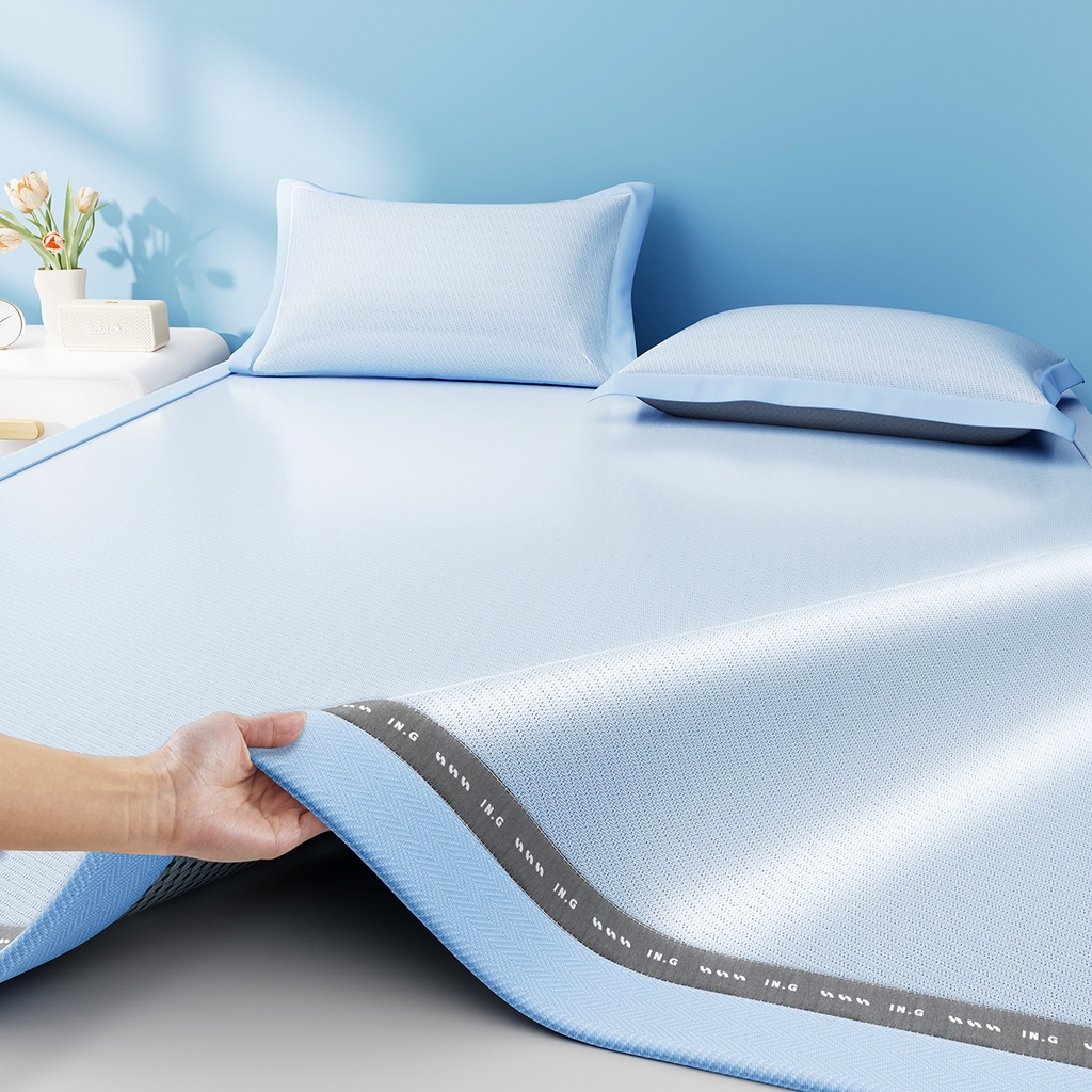 91家纺网 家纺一手货源 找家纺 印季家纺 2026新款织带款纯色凉感丝软席 蓝