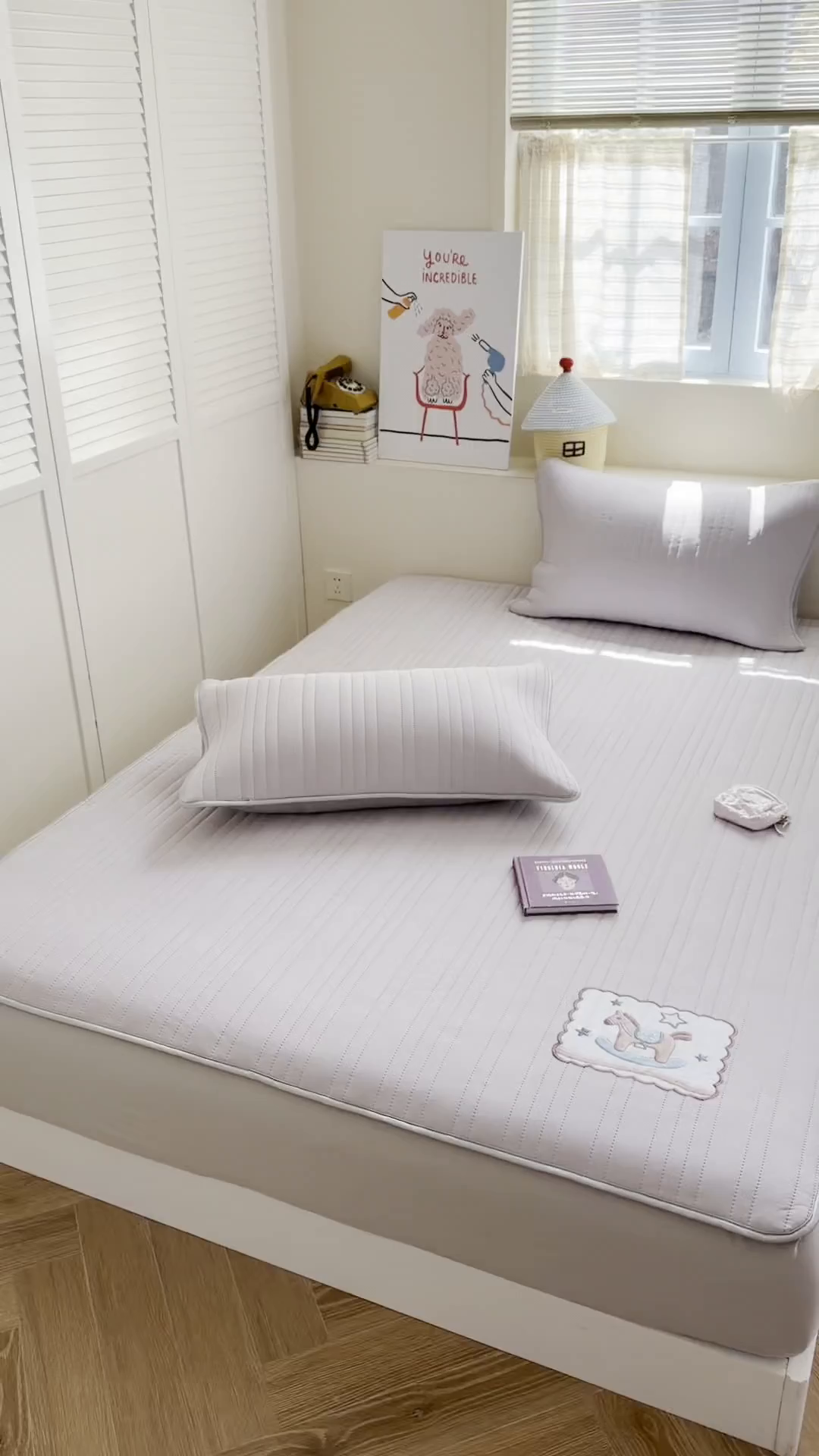 91家纺网 家纺一手货源 找家纺 TT.one 塔塔家居 2026新款A类夏日裸感凉感夏凉垫--小马系列 小马-摩卡灰