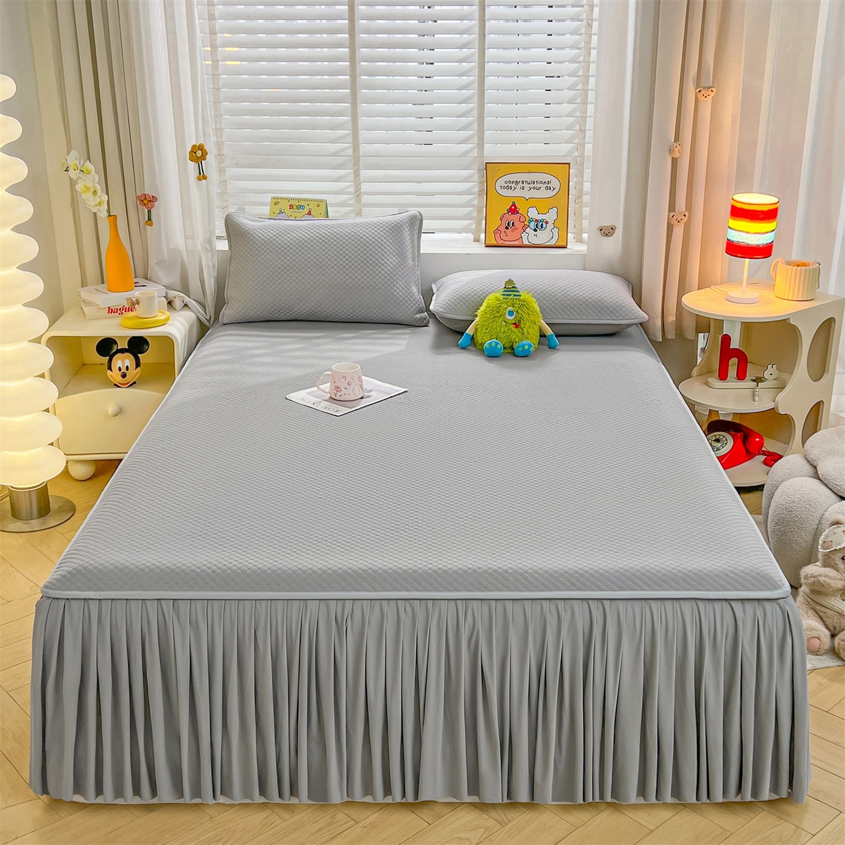 91家纺网 家纺一手货源 找家纺 雯豆家纺 2026新款A类凉感丝花边床裙款凉席席子凉席 凉感丝床裙-轻奢灰