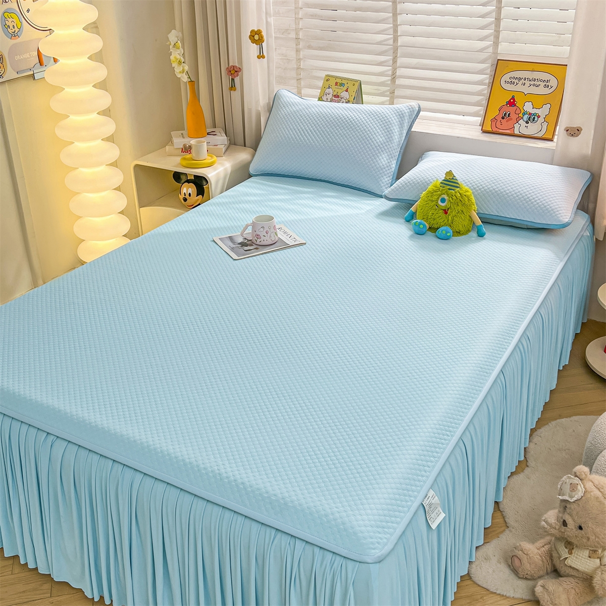 91家纺网 家纺一手货源 找家纺 雯豆家纺 2026新款A类凉感丝花边床裙款凉席席子凉席 凉感丝床裙-碧空蓝