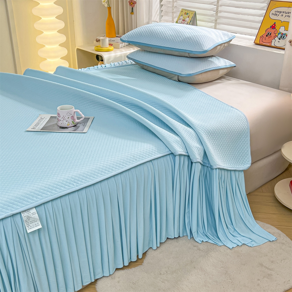 91家纺网 家纺一手货源 找家纺 雯豆家纺 2026新款A类凉感丝花边床裙款凉席席子凉席 凉感丝床裙-碧空蓝