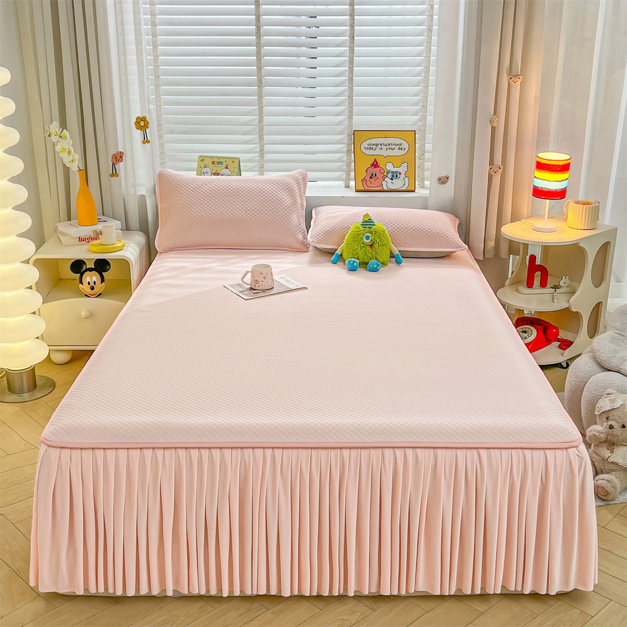 91家纺网 家纺一手货源 找家纺 雯豆家纺 2026新款A类凉感丝花边床裙款凉席席子凉席 凉感丝床裙-胭脂粉