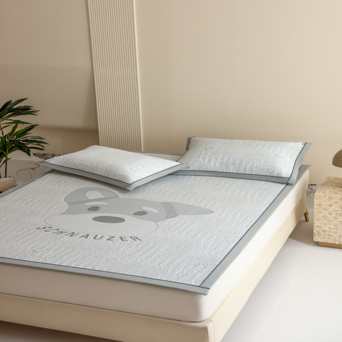 91家纺网 家纺一手货源 找家纺 印季家纺 2026新款卡通大版提花冰爽凉感丝凉席席子 雪纳瑞