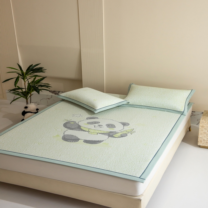 91家纺网 家纺一手货源 找家纺 印季家纺 2026新款卡通大版提花冰爽凉感丝凉席席子 大熊猫