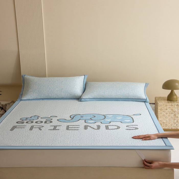 91家纺网 家纺一手货源 找家纺 印季家纺 2026新款卡通大版提花冰爽凉感丝凉席席子 大象